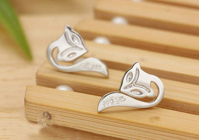 Silver Plated Elegant Fox Stud Earring