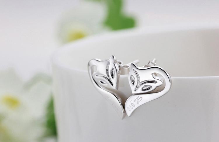 Silver Plated Elegant Fox Stud Earring