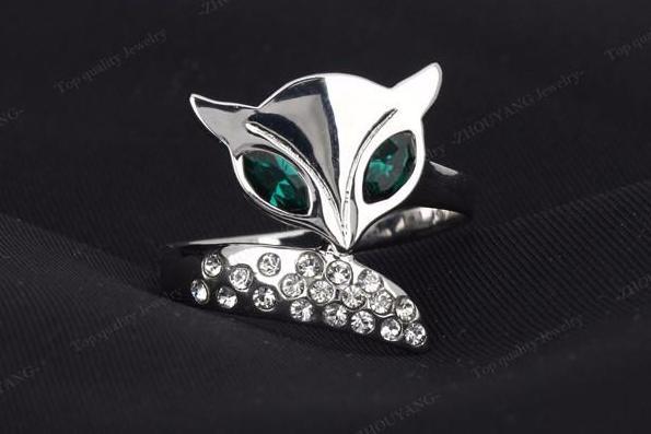 Austrian Crystals Fox Ring