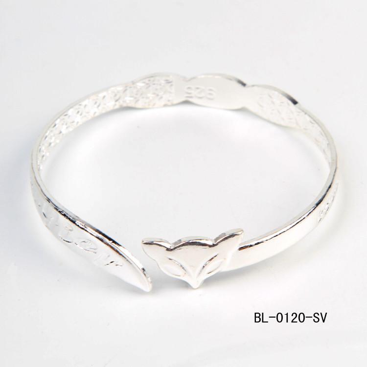 Lovely Silver Plated Fox Bracelet