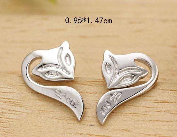Silver Plated Elegant Fox Stud Earring